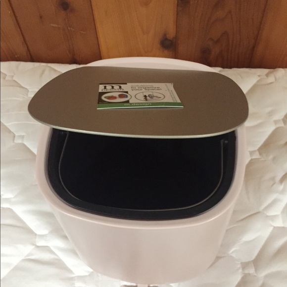 Mini Trash Can or Storage Bin - Picture 2 of 2